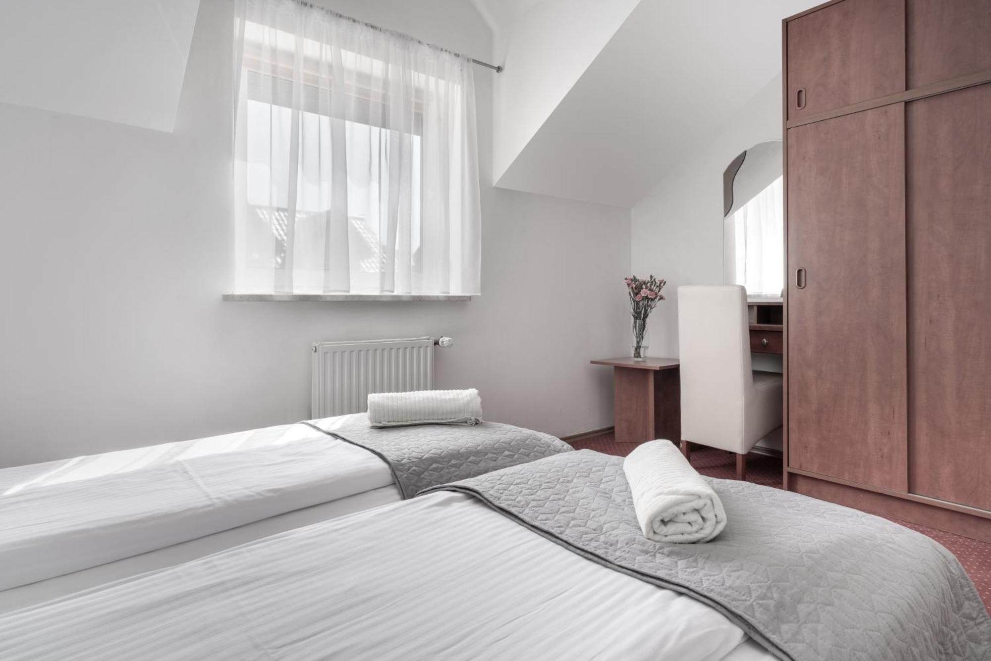 Villa Gravaldi Rowy  Extérieur photo