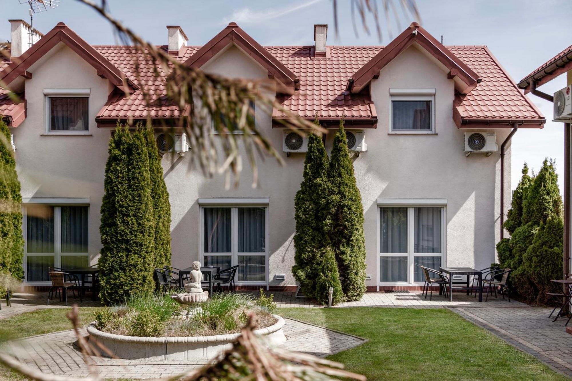 Villa Gravaldi Rowy  Extérieur photo